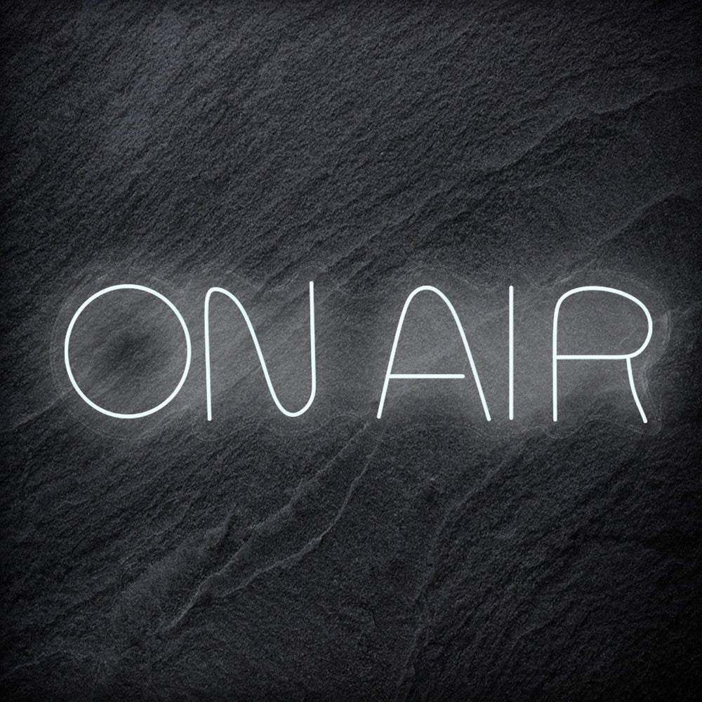 "On Air" Neon Schriftzug Sign - NEONEVERGLOW