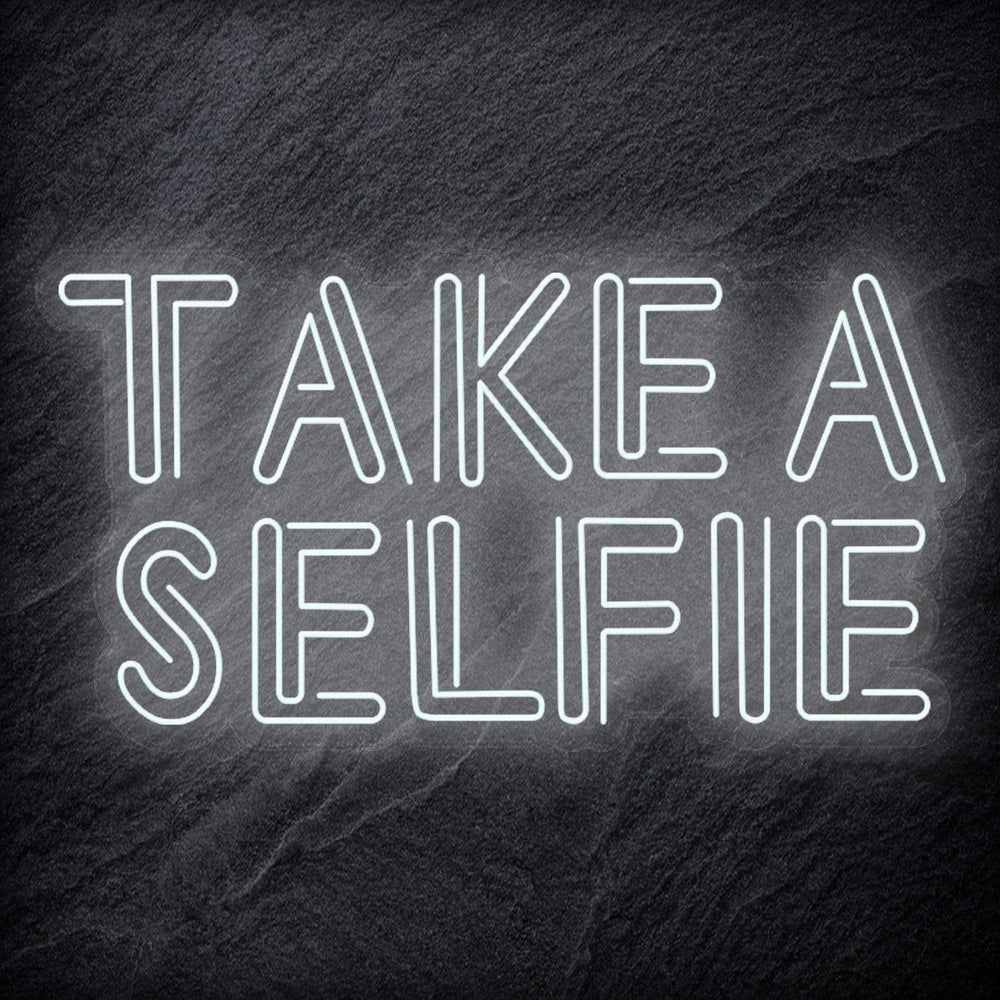 "Take A Selfie" Neon Schriftzug - NEONEVERGLOW