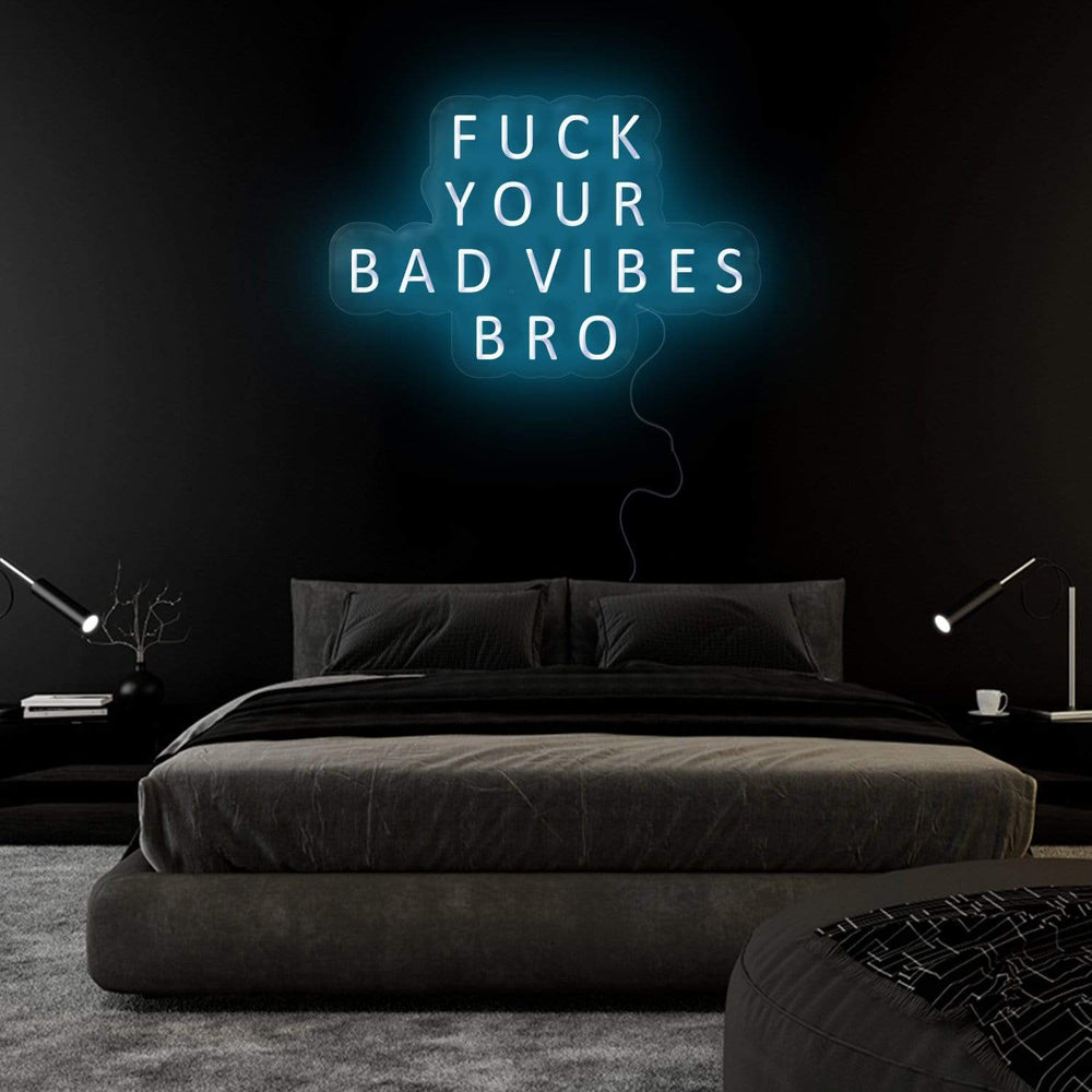 "Vibes Bro" Neon Sign Schriftzug - NEONEVERGLOW