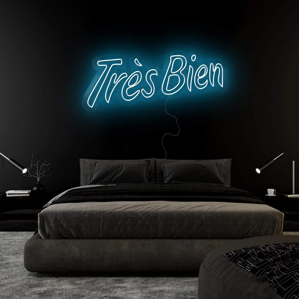 "Tres Bien" Neonschild Sign Schriftzug - NEONEVERGLOW