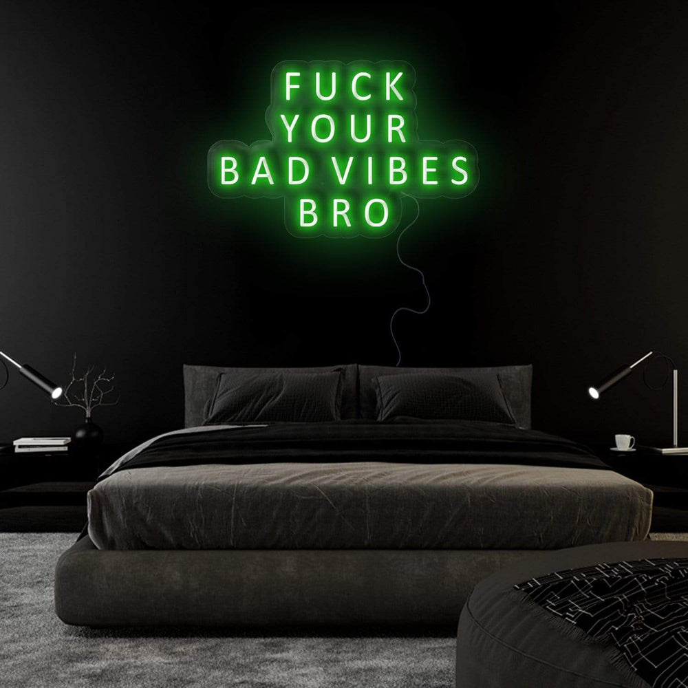 "Vibes Bro" Neon Sign Schriftzug - NEONEVERGLOW