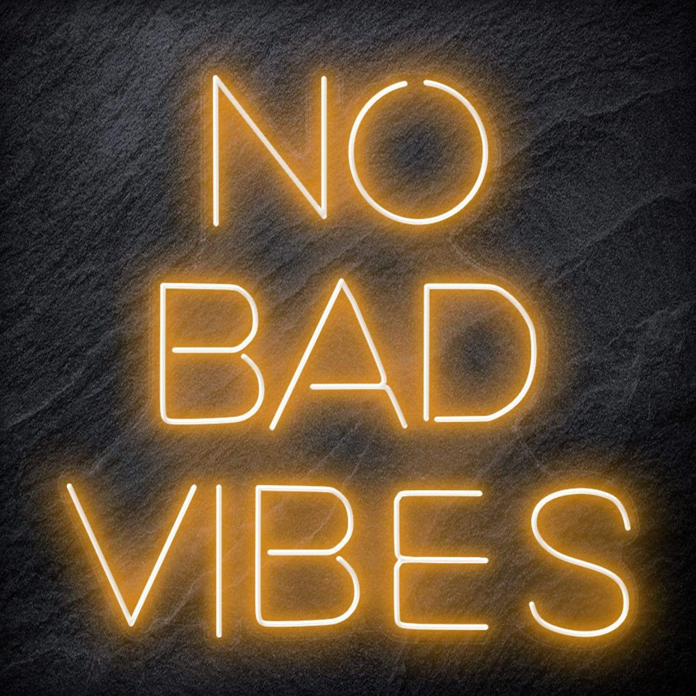 "No Bad Vibes" Neon Schriftzug Sign - NEONEVERGLOW