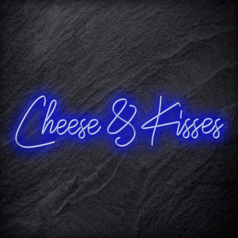 " Cheese & Kisses" Neon Schriftzug - NEONEVERGLOW
