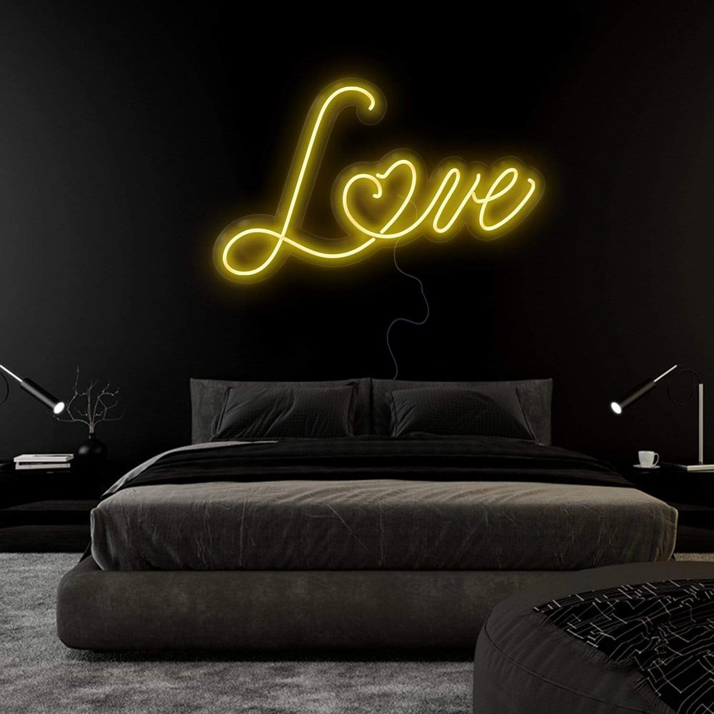 "Love" Neonschild Sign Schriftzug - NEONEVERGLOW