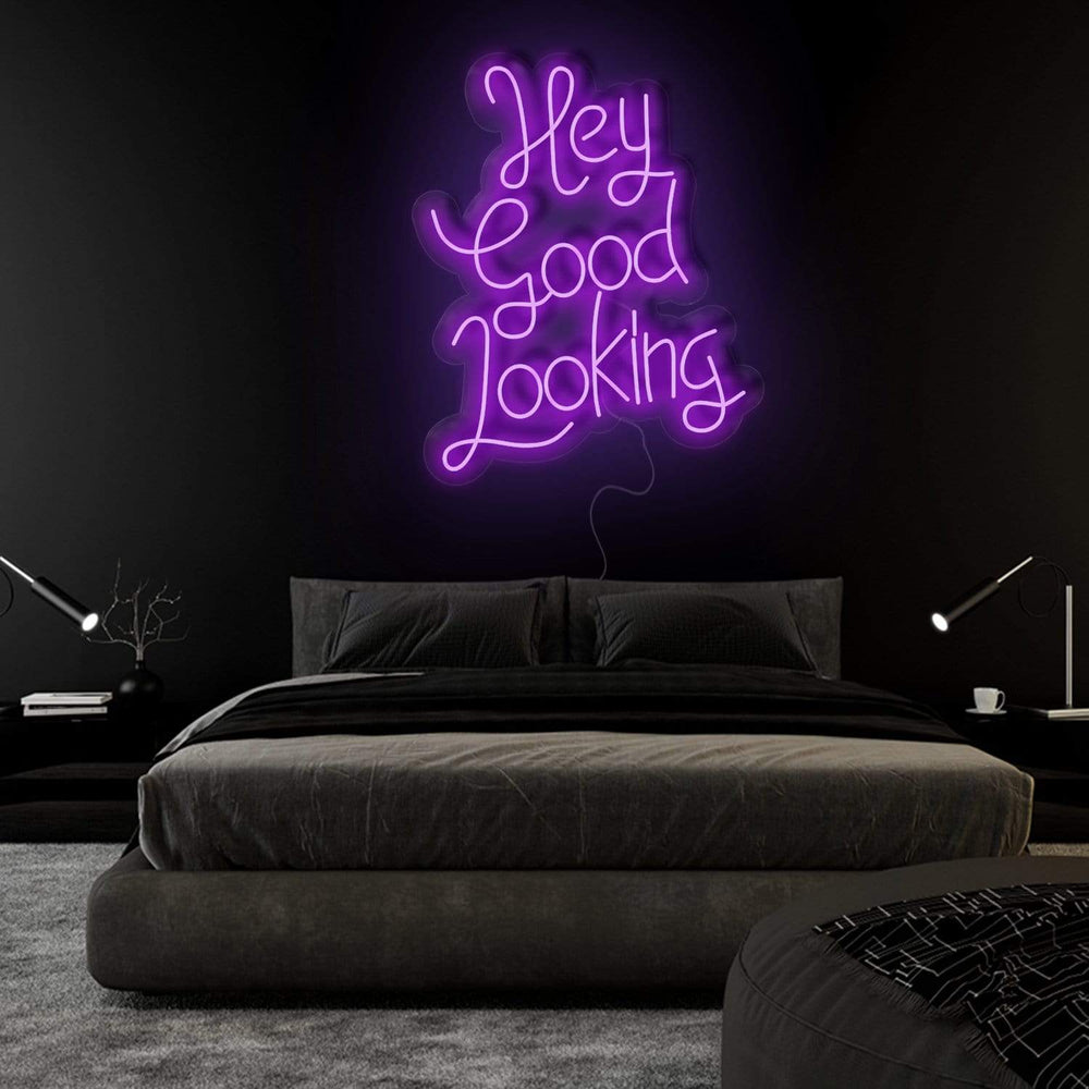 "Hey Good Looking" Neonschild Sign Schriftzug - NEONEVERGLOW