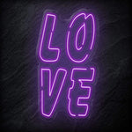 "L O V E " LED Neon Schriftzug - NEONEVERGLOW