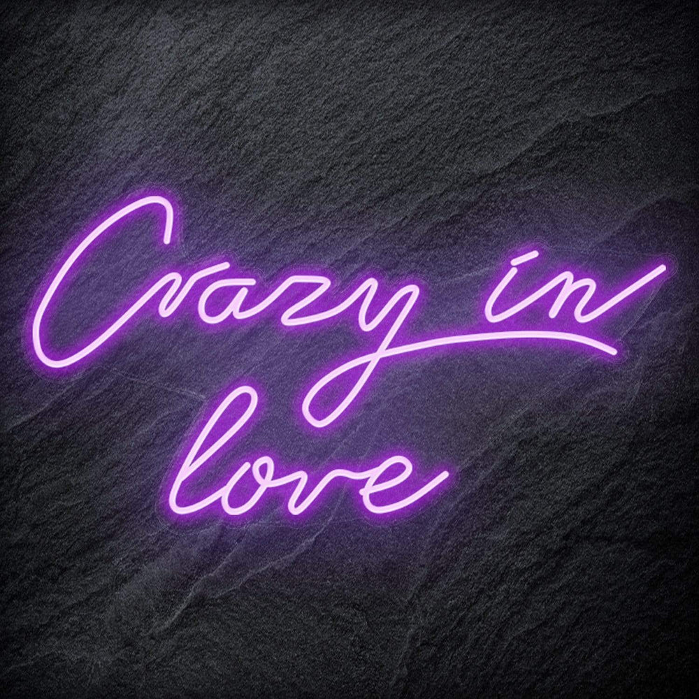 "Crazy In Love" Neon Sign Schriftzug - NEONEVERGLOW