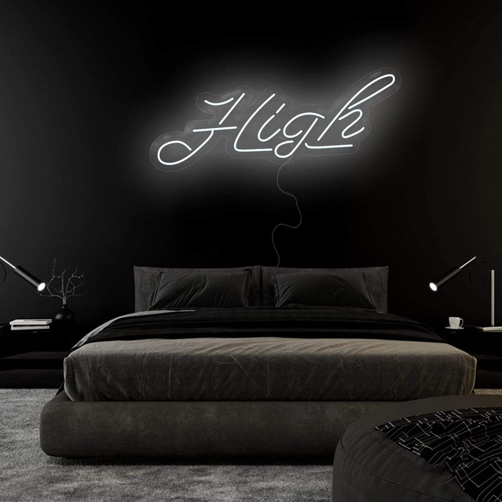 "High" Neonschild Sign Schriftzug - NEONEVERGLOW