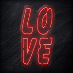 "L O V E " LED Neon Schriftzug - NEONEVERGLOW