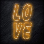 "L O V E " LED Neon Schriftzug - NEONEVERGLOW