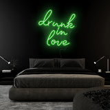 "Drunk in Love " LED Neon Sign Schriftzug - NEONEVERGLOW