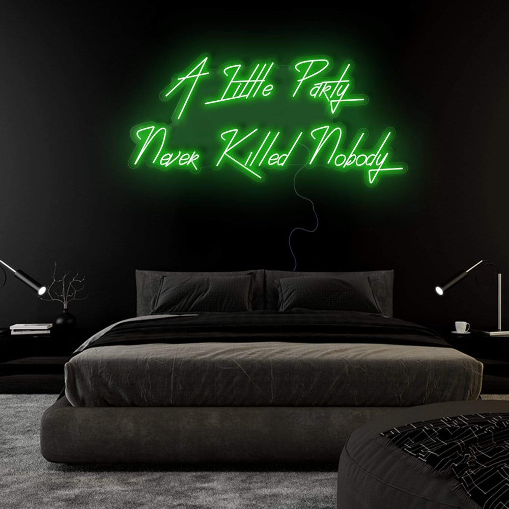 "A Little Party" Neon Sign Schriftzug - NEONEVERGLOW