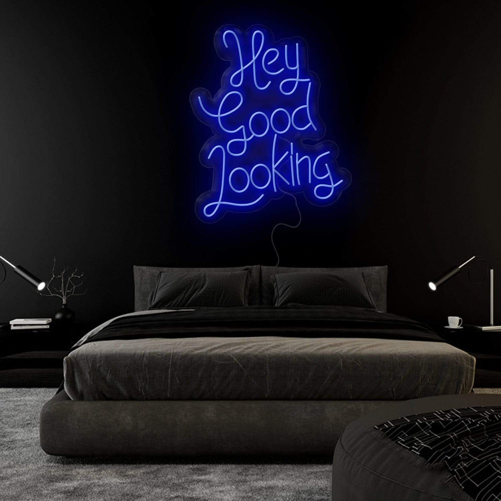 "Hey Good Looking" Neonschild Sign Schriftzug - NEONEVERGLOW