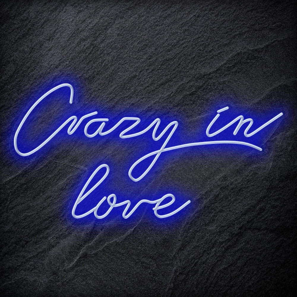 "Crazy In Love" Neon Sign Schriftzug - NEONEVERGLOW