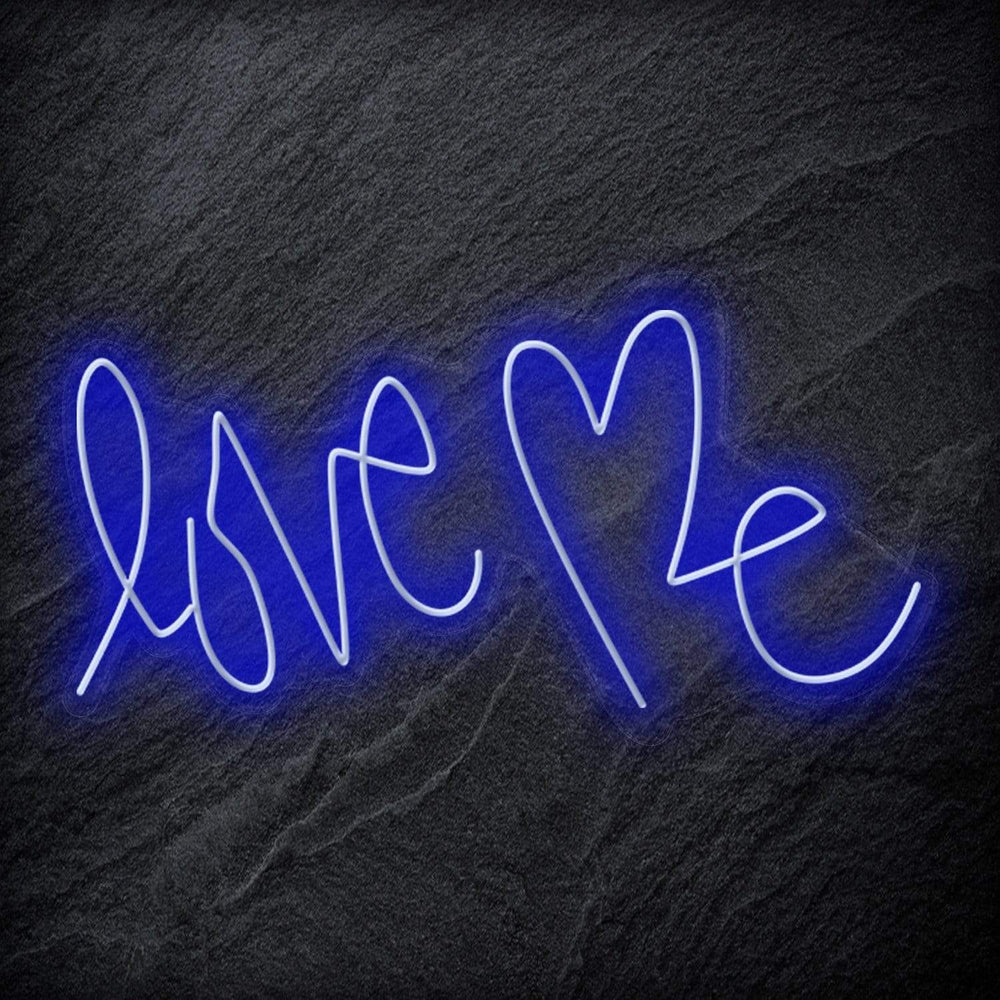 "Love Me " Neon Schriftzug Sign - NEONEVERGLOW